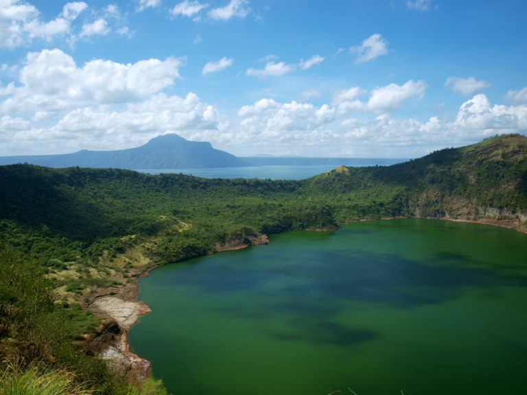 Taal Volcano 2 — Lost paths